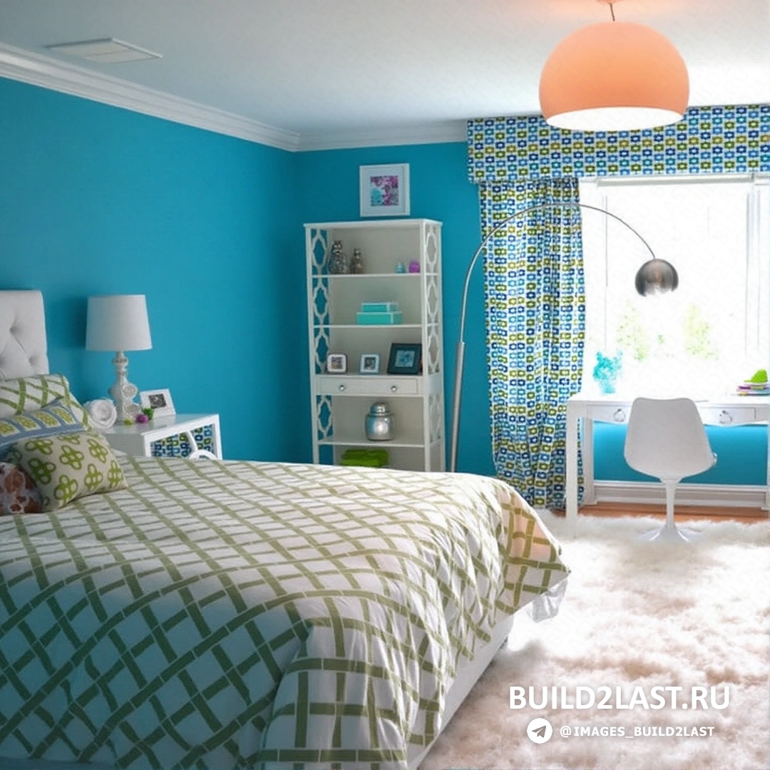 Современная спальня в минималистичном стиле с белым ковер и акцентами на темное дерево, черный цвет и зеркало. Мебель из ламината и паркетные полы.